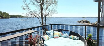 ZuKaLand Lakehouse|Rooftop Terrace|Optional Cedar WoodFired Cedar Hot Tub & Sauna