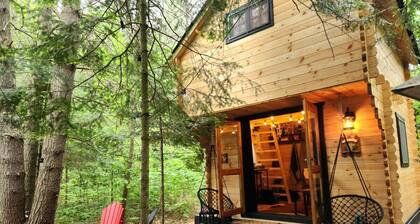Teremok Log Cabin & Cedar Hot Tub & Sauna on Wood