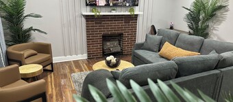Winston Salem 3Bd 2Ba GAME ROOM mins to Downtown