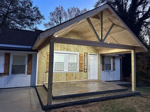 Exterior - Winston Salem 3Bd 2Ba GAME ROOM mins to Downtown (Winston-Salem)