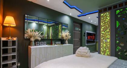 Stylish 5-Bedroom Apartment Near Chancery Lane & Kings Cross – Perfect for Groups & Families!