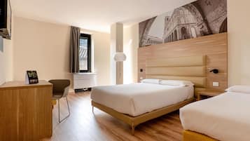 Standard-Dreibettzimmer | Kostenloses WLAN, Bettwäsche