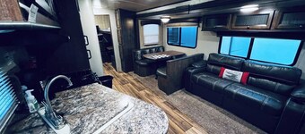 Secluded Lakeside RV Experience