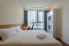 4 bedrooms