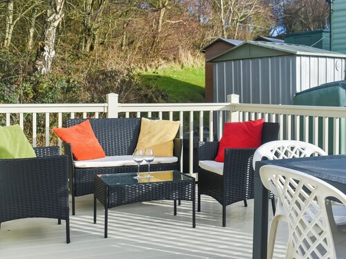 Cookies Corner is a three-bedroom caravan is perfect for a relaxing getaway.