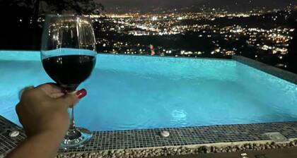 Vista Oro Luxurious Private Villa Heat Pool Views