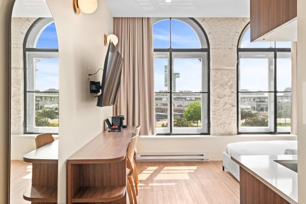 Coffres-forts dans les chambres, bureau