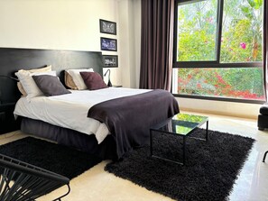 2 quartos, ferros/tábuas de passar roupa, Wi-Fi de cortesia