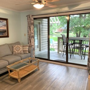 Smart TV - Saltwater Serenity - 4C (Myrtle Beach)