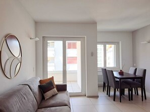 Business Apartment, Balcony | 2 bedrooms, down comforters, iron/ironing board, cribs/infant beds - Urban Residence Apartments with parking  (Lugano)