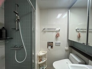Hair dryer, towels, soap, shampoo