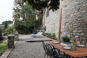 Apartment, Lake View | 2 bedrooms, premium bedding, down duvets, iron/ironing board - Villa Eugenia suite (Carate Urio)