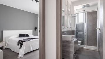 2 camere, postazione laptop, insonorizzazione, Wi-Fi gratuito