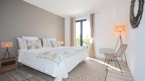 3 Schlafzimmer, Bügeleisen/Bügelbrett, Internetzugang, Bettwäsche