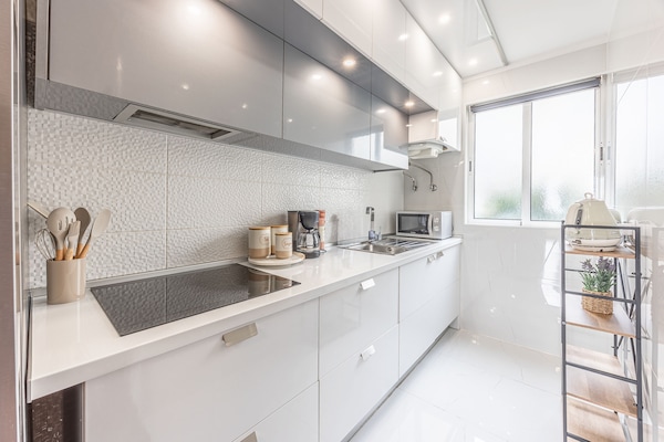 Frigorifero, microonde, macchina per tè/caffè