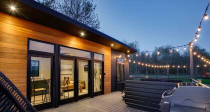 Alpine Abode | Hot Tub, King Bed, Panoramic Views in PA Wilds