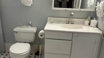 Hair dryer, towels