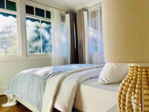 3 室のベッドルーム、WiFi