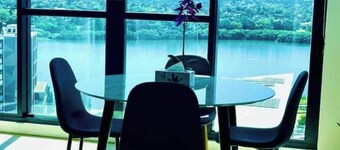 Fascinating waterview 2 bedrooms condo [Parking]