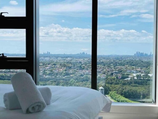 3 bedrooms - Panoramic City View 3bed2bath condo Wi-Fi Parking (Sydney Olympic Park)