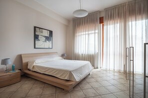 Standard Apartment, 1 Bedroom, City View | Iron/ironing board, free WiFi - Balconies d'Orlando (Capo d'Orlando)