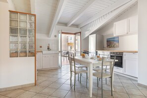 Superior Apartment, 2 Bedrooms, City View | Private kitchenette | Fridge, oven, highchair, cookware/dishes/utensils