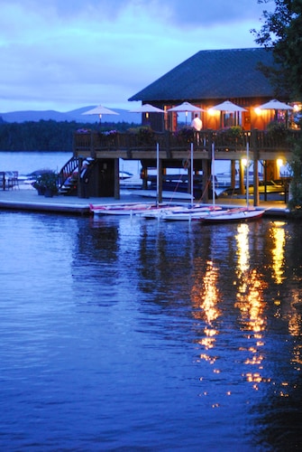 Luxury 4BR/4 Bath Townhouse at Whiteface Club & Resort.  Free Boat Slip August!