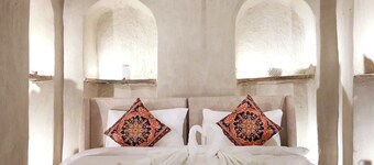 บัยต์ อัล มูอัลเล็ม บาย โนแมด อินน์