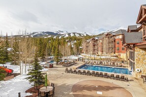 Indoor pool, a heated pool - Grand Timber Lodge 1 BD Ski-in/Ski-out (Breckenridge)