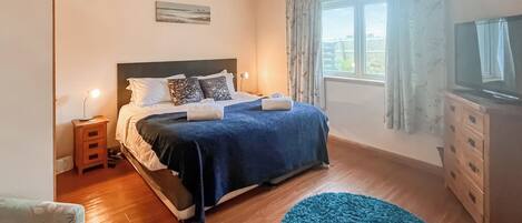 4 chambres, Wi-Fi gratuit, draps fournis