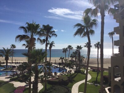 El Zalate Top Floor Beachfront 2 Bed 2 Bath beautiful white sandy beach