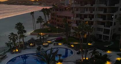 El Zalate Top Floor Beachfront 2 Bed 2 Bath beautiful white sandy beach