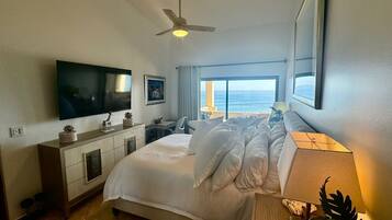 2 bedrooms, desk, iron/ironing board, WiFi