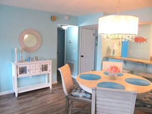 Dining - Coastal Cabana: 2B/2B With Ocean Views (Cocoa Beach)