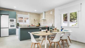 Villa (3 Bedrooms) | Interior