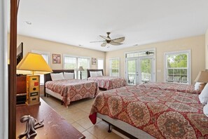 5 bedrooms, iron/ironing board, free WiFi, bed sheets