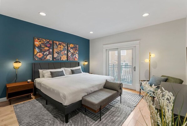 3 bedrooms, iron/ironing board, travel crib, WiFi