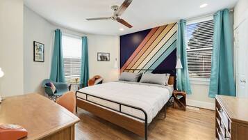 3 bedrooms, iron/ironing board, travel crib, WiFi