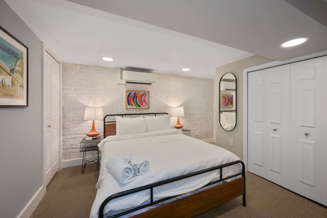 5 chambres, fer et planche à repasser, lit parapluie, Wi-Fi