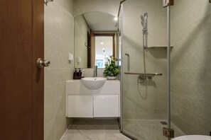 Bidet, papier de toilette