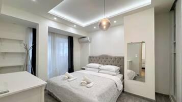 2 bedrooms