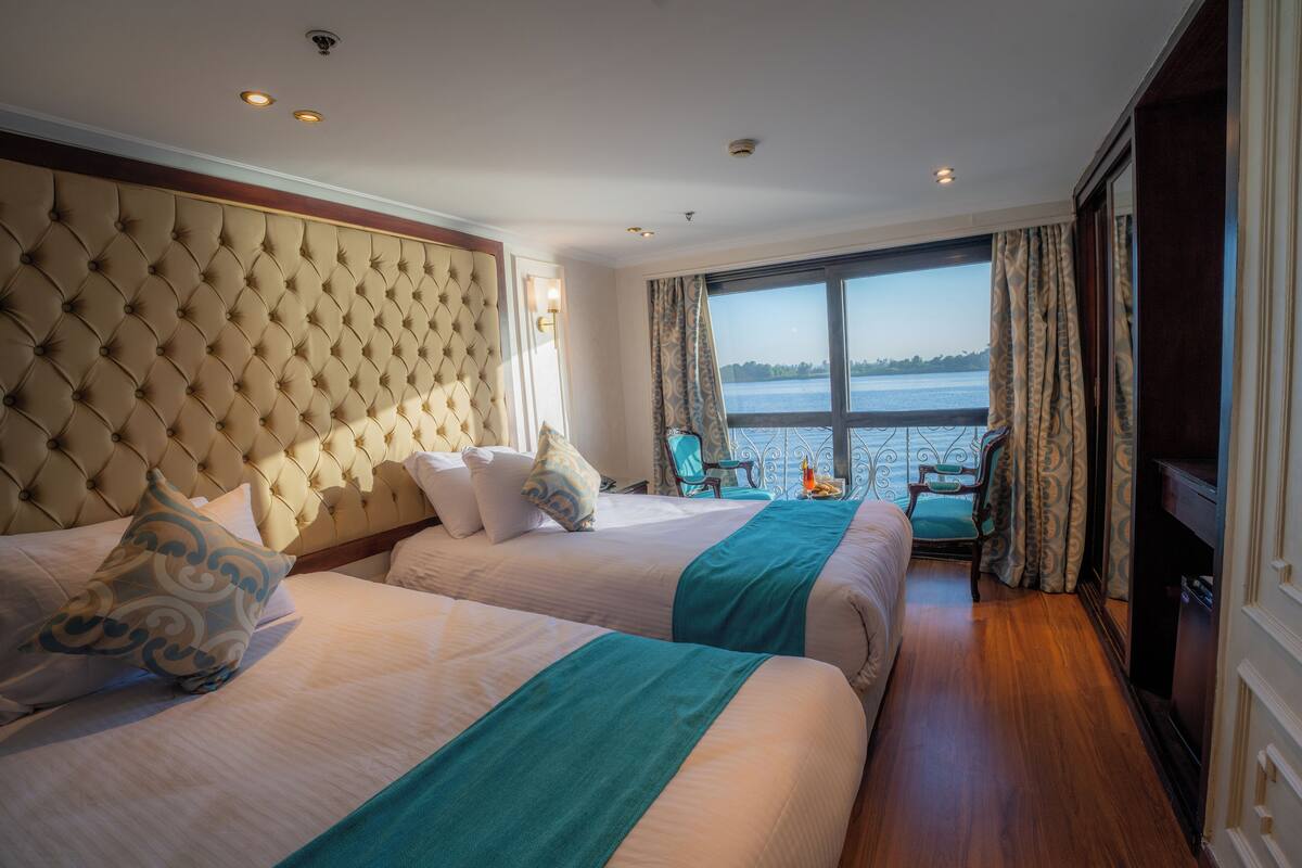 Deluxe Double Room (Nile Cruise - Full 7 Nights - Luxor to Luxor - Thursday to Thursday) | In-room safe, desk, laptop workspace, WiFi (free)