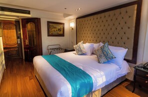 Deluxe Single Room (Nile Cruise - Full 7 Nights - Luxor to Luxor - Thursday to Thursday)