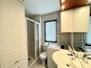Hair dryer - 2-room apartment with balcony close to the slopes (Combloux)