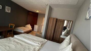 1 Schlafzimmer, Bügeleisen/Bügelbrett, WLAN, Bettwäsche