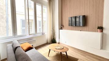 TV