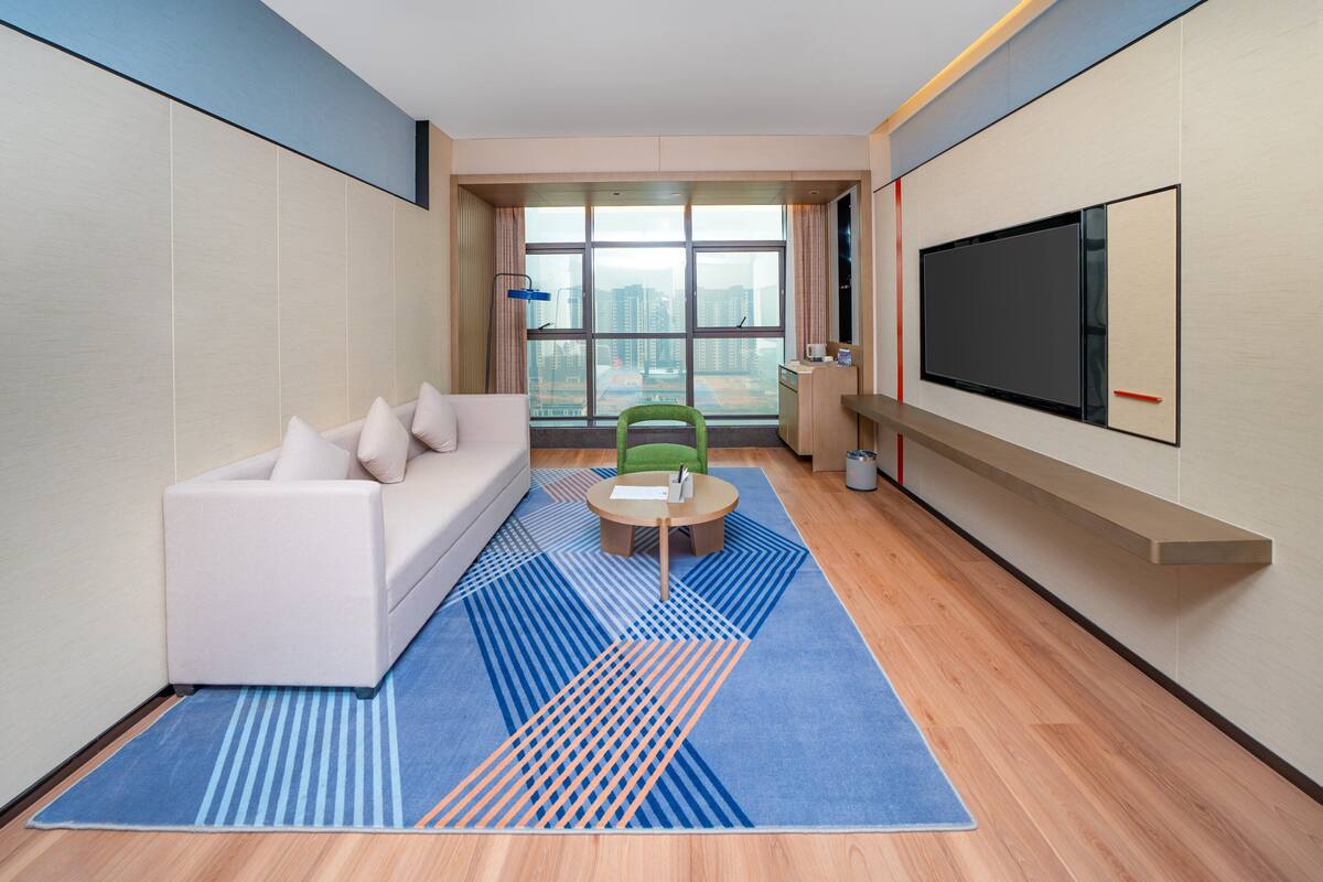 2 Bedroom Suite | Premium bedding, down comforters, desk, laptop workspace