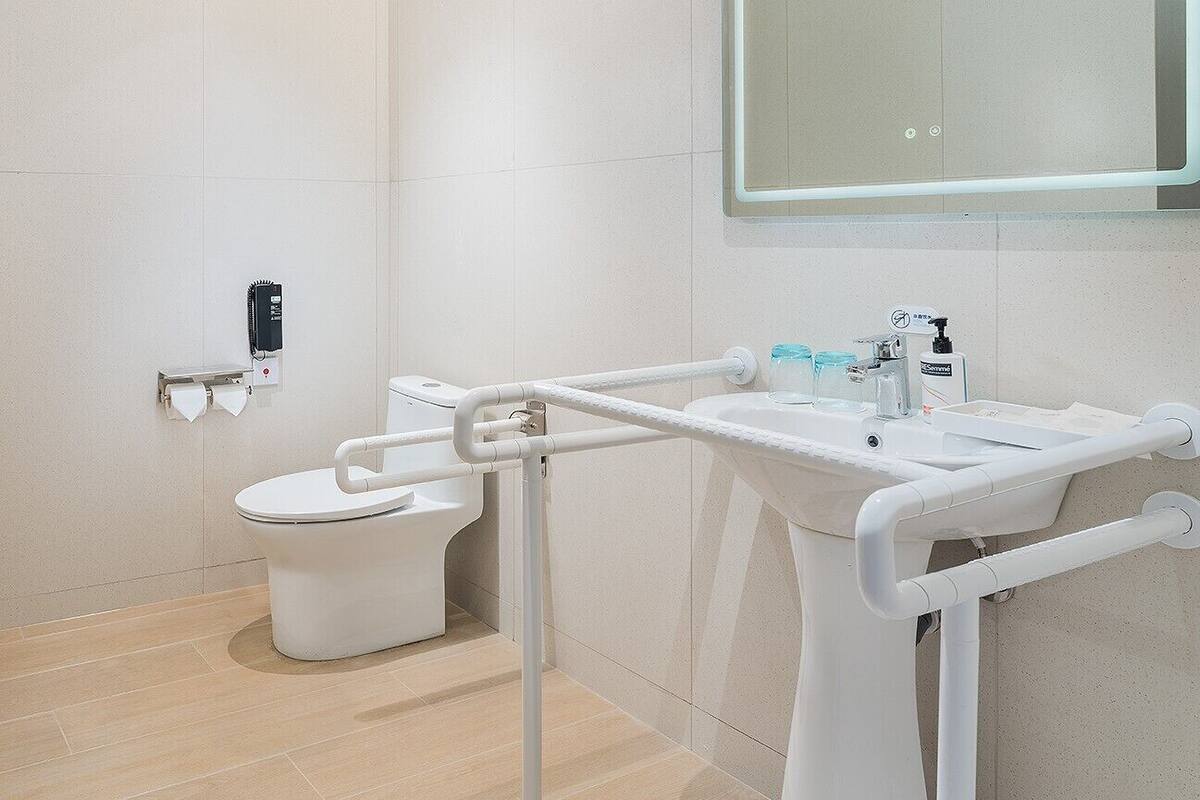 Room, 2 Double Beds, Accessible