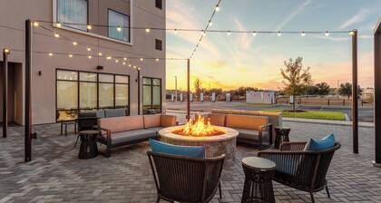 Staybridge Suites Ocala-near Equestrian-Aquatics by IHG