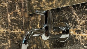 Standard Double Room | Bathroom | Shower, free toiletries, towels, soap - Grace MORJIM (Morjim)